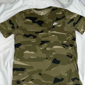 Camo Nike tshirt